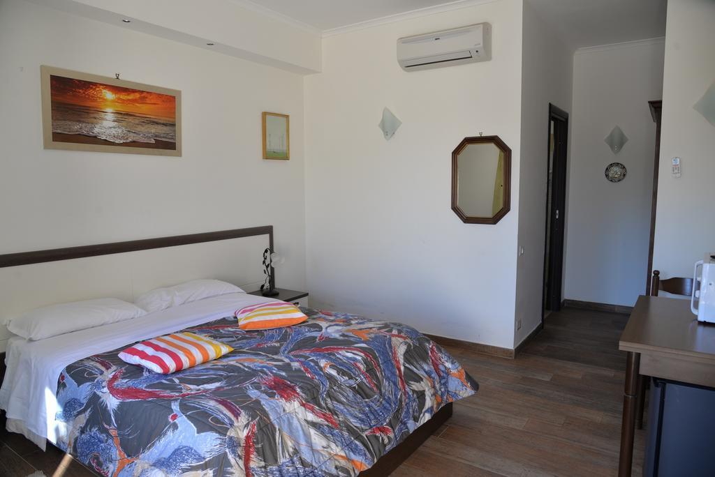 La Tenuta Del Passero Le Ferriere Εξωτερικό φωτογραφία